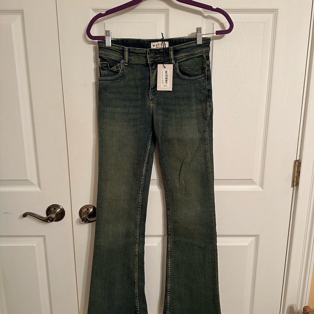 Motel Low Rise Flated Jeans in Green Wash - W26 L32